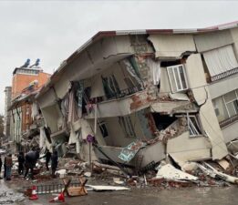 Prof. Dr. Şükrü Ersoy İstanbul’da bu bölgeleri işaret etti, uyardı !