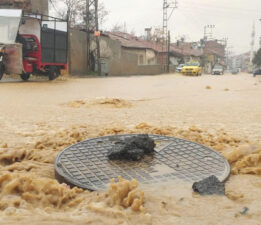 Malatya ve Elazığ şimdi de sel ile boğuşuyor!