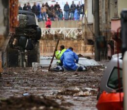 Sel felaketinde can kaybı 18’e yükseldi