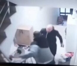 Bursa’da komşusuna baltayla saldırdı!