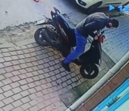 Bursa’da güpegündüz motosiklet çaldı