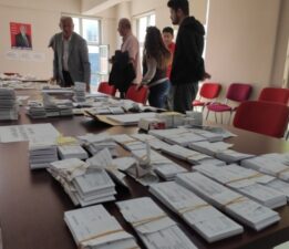 Muhtarlıklarda seçmen kağıdı yoğunluğu