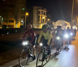 Bursalı bisikletçiler Uludağ’a pedal çevirdi