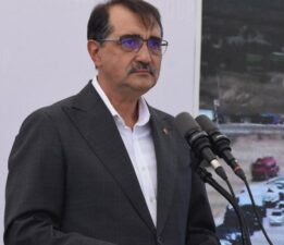 Bakan Dönmez, Eskişehir’den aday