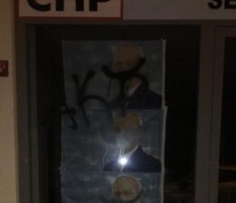 CHP’nin bir temsilciliğine daha saldırı!