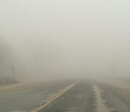 Bursa’nın bu ilçesinde yoğun sis etkisini artırdı