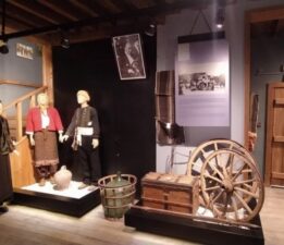 Bursa’da bulunan Mübadeleevi’nde rehberli gezi düzenlendi