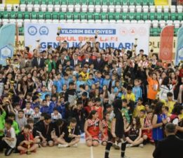 Bursa gençlik oyunlarında görkemli final