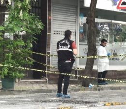 Boşanma aşamasındaki eşine pusu kurdu kurşun yağdırdı