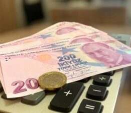 Maaşı geciken EYT’liler için avans müjdesi!