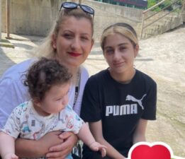 Fransa’da, Türk anne ve 2 çocuğu bıçaklanmış halde ölü bulundu!