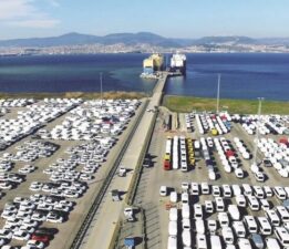 Otomotivde Nisan ayı ihracatı 2,7 milyar dolar