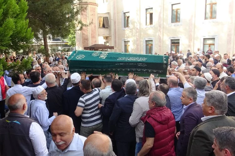 Şair Cengiz Numanoğlu’na Bursa’da son veda