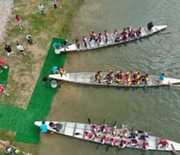 Bursa’da Dragon Bot yarışları nefes kesti