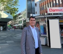 Mustafa Dündar’dan ‘Darmstadt’ paylaşımı