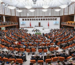 Emekli ve memur maaş zamları Meclis’te!