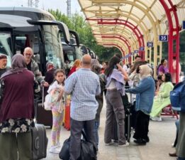 Otobüs Terminalinde yoğunluk başladı