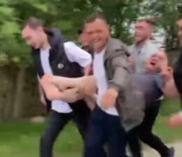 Bayram namazına gelmeyenlere “sulu” şaka