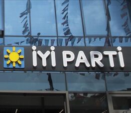 İYİ Parti kurucu üyesi istifa etti