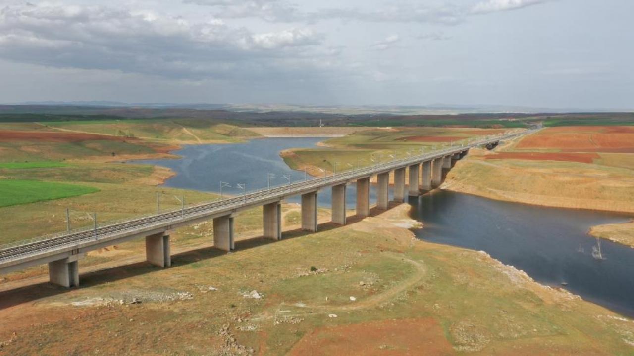 14 saatlik yol 3,5 saate düşecek!