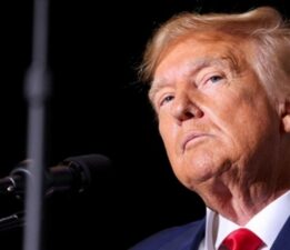 Trump, Müslüman ülkeleri hedef aldı!