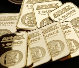 Altın yükselişini üçüncü haftaya taşıdı