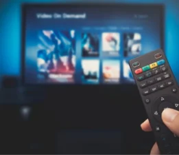 Popüler dijital platform Türk yapımı dizi ve filmleri yayından kaldırdı