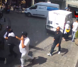 Kapalıçarşı’da saniyeler içinde kuryenin çantasından 50 bin euro çaldılar