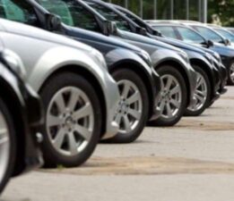 Otomobil fiyatları uçuşa geçti: 2 yılda yüzde 440 artış!