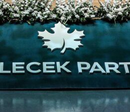 Bu Maaşlarla İnsanların Geçinebileceğini Düşünüyorsanız Önünüzdeki Tuzağa Hayallerinizi Kaptırmışsınızdır!