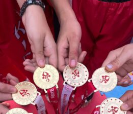 Başarının Adı Değişmedi! Nilüfer Spor Kulübü, Kickboksda Kütahya’dan Altınla Döndü!