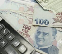 Memurlar 81 ilde meydana indi