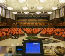 Yusuf Öz; Vekillerin Görevi Liderlerini Savunmak Değil, Bursa’nın Bursalıların Bursaspor’un Hakkını Savunmaktır!