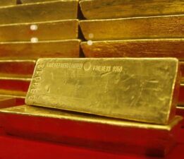 UBS yıl sonu altın tahminini düşürdü
