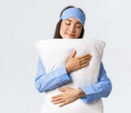 Uykunuzu hafife almayın: İyi uyuyanlar daha uzun yaşıyor!