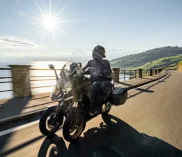 Motorsiklet Tutkunlarından Özel Çocuklara “Kalbimiz Sizinle!”