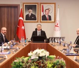 İçişleri Bakanlığı okulların çevresindeki güvenlik önlemlerini ele aldı