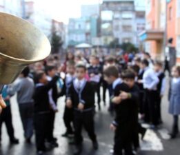 TÜRKOĞLU’NDAN MEB’E “DERS ZİLİ” SORULARI!