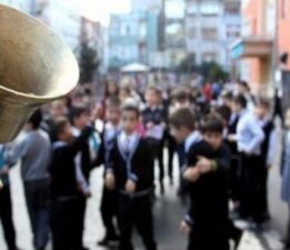 YKKED; Ders zili yoksullukla çaldı. Heyecanla değil , endişelerle, kaygılarla.