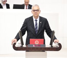 SAĞLIK HİZMETLERİNE ERİŞİMİN ÖNÜNDEKİ ENGELLER KALDIRILMALIDIR!