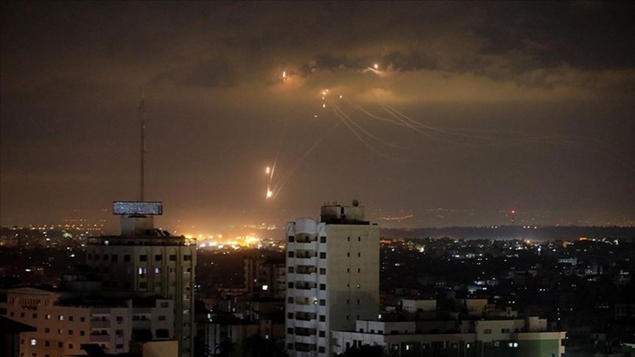 Hamas uyarmıştı! Süre doldu bombaladılar