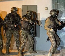 Ali Yerlikaya açıkladı: ”Kahramanlar’ operasyonu kapsamında 12 şüpheli yakalandı’