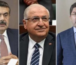 Bakanlardan ‘Cumhuriyet’ mesajları: ‘Türkiye Yüzyılı hedefleri doğrultusunda…’