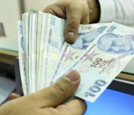 Çiftçilerin mazot ve gübre desteği kartlarına tanımlandı