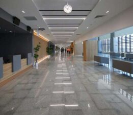 Doktorsuz hastane açtılar