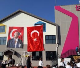 TAN OKULLARI’NDAN CUMHURİYET’İN 100’cü YILI COŞKUSU!