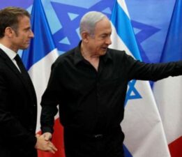Macron ve Netanyahu bir arada