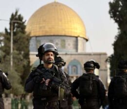 Mescid-i Aksa’da üçüncü cuma: Girişlere izin verilmedi