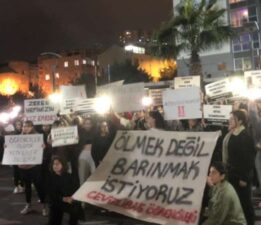 Üniversiteliler asansör faciasında hayatını kaybeden Zeren Ertaş için sokağa çıktı