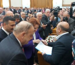 Reis’in “Meseleyi Uzatmadan Çözün” Sözüne Rağmen Çözüm Bulamayınca Hürriyetliler Akşener’e Gitti!